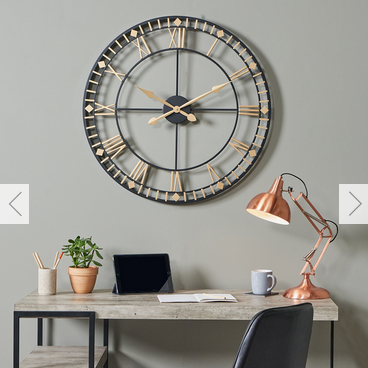 Minimalist Vintage Roman Numerals Wall Clock - Gold & Black