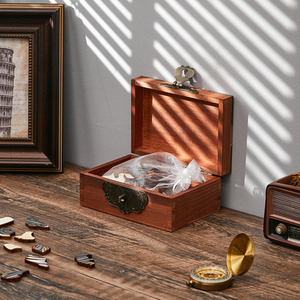 Lockable Pine Storage Box with Reinforced Edges - Image 3