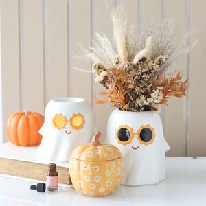 Groovy Ghost Vas Style Ceramic Halloween Autumn Decor - White